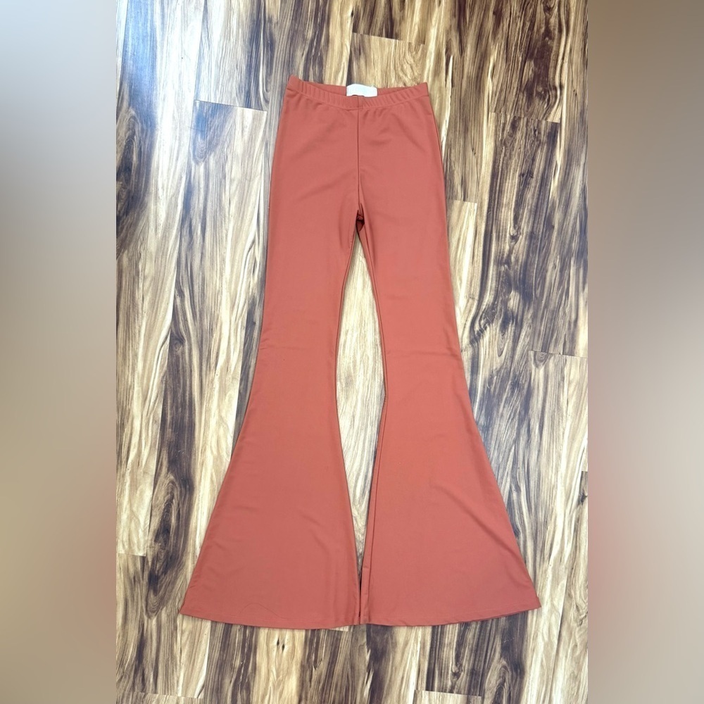 Girl on a Vine Flare Pants - Picture 2 of 7